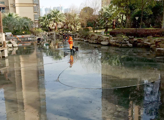 梨树景观池淤泥清理